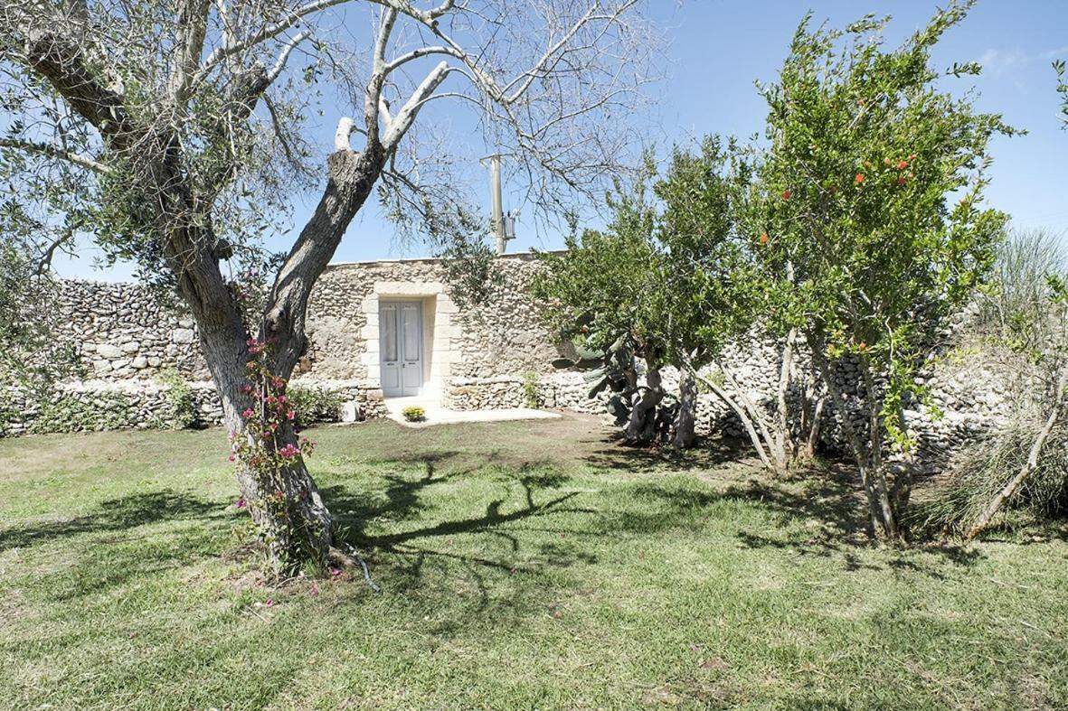 Masseria Berzario Melendugno Εξωτερικό φωτογραφία